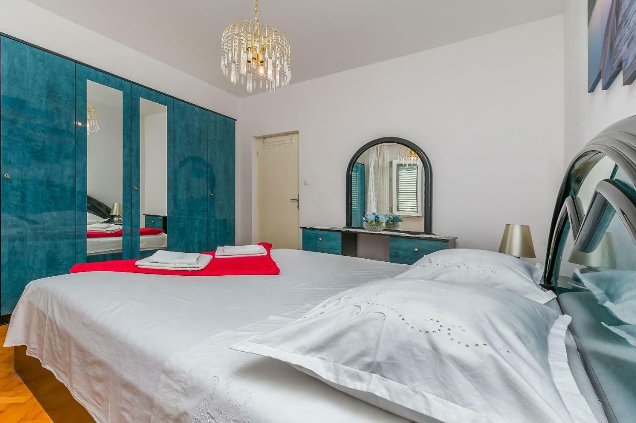 Apartment Marijana โอมิช ภายนอก รูปภาพ