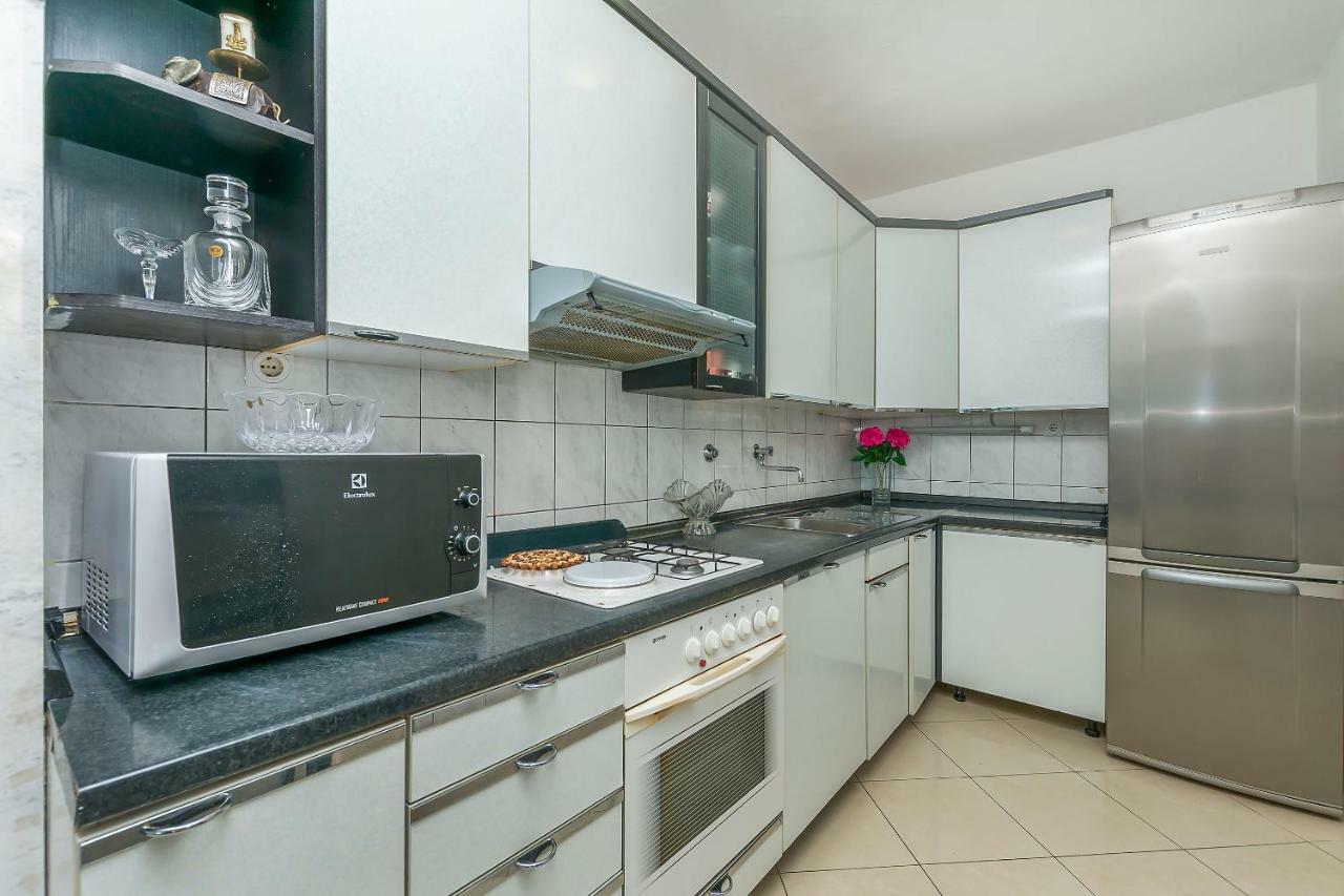 Apartment Marijana โอมิช ภายนอก รูปภาพ